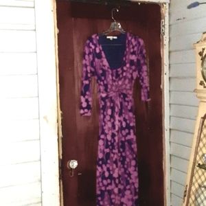 Boden sz 4 midi length floral dress lined pink and black